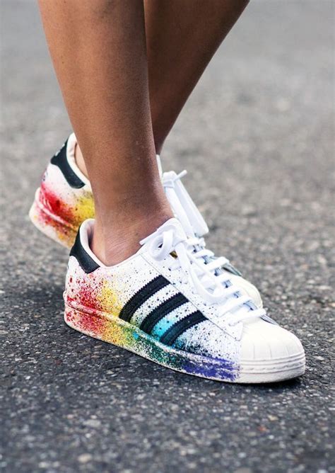 adidas weiß bunte streifen|adidas weiße sneakers.